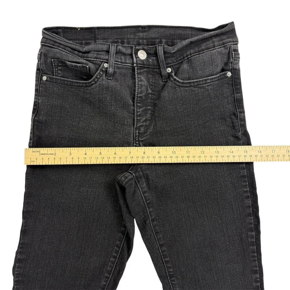 Levi’s 711 Skinny Jeans Women’s Black Wash – Size W27 L28 (US 4) - Picture 12 of 15